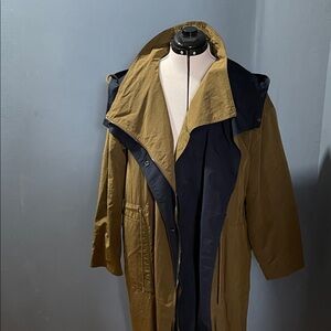 Zara Women’s Dual-Tone Raincoat in Mustard & Black Size-Large NWT